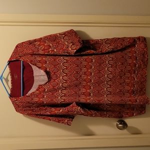 5X (34/36) red/tan/beige.  Geometrical design.  Good condition 28" hem line